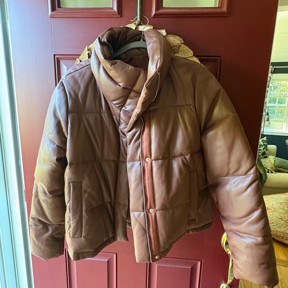 Abercrombie & Fitch Womens Chocolate Puffer Jacket
